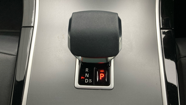 Land Rover Range Rover Evoque 2.0 D200 Dynamic SE 5dr Auto Diesel Hatchback